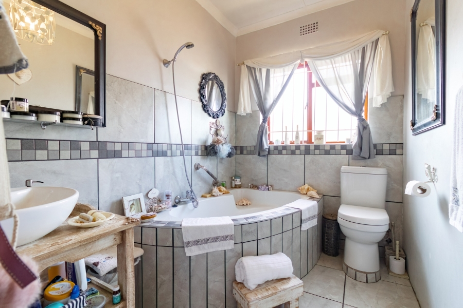 3 Bedroom Property for Sale in Saldanha Western Cape